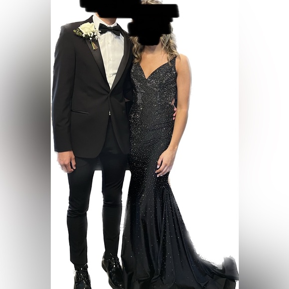 Ellie Wilde Black Formal Dress - Picture 3 of 9